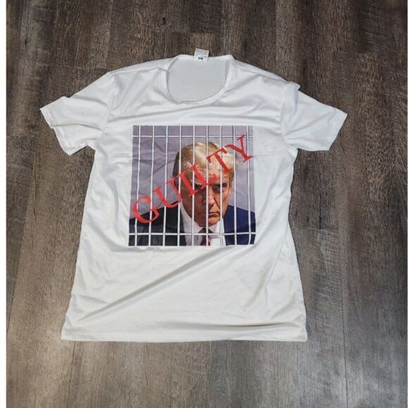 NEW! XL Donald Trump Shirt Donald Trump Tshirt Trump T-shirt Trump Mugshot Maga - Picture 1 of 2